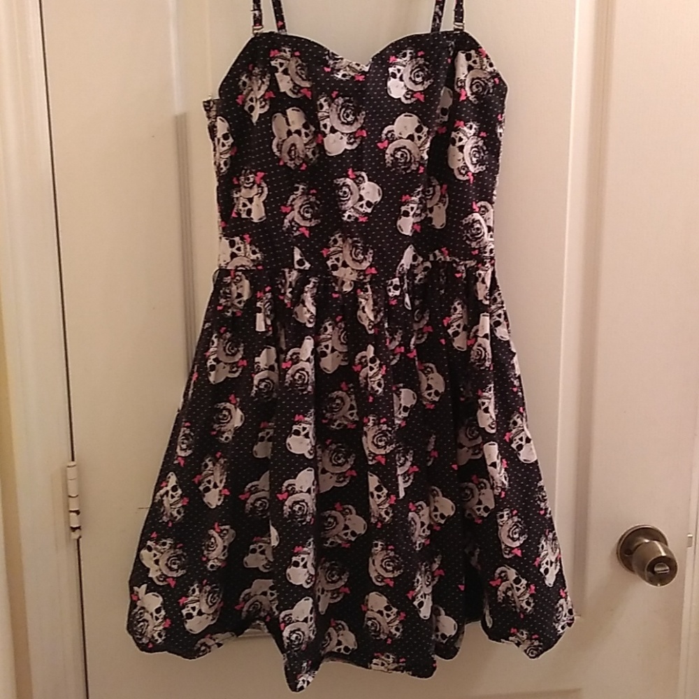 Hot Topic Pin Up Dress Skull